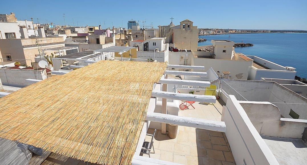 Top floor - Furnished terrace panoramic sea view